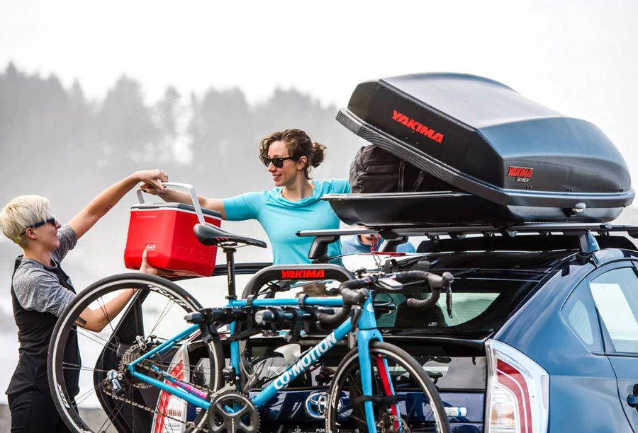 Yakima SkyBox 18 Carbonite London's Paddle Shop